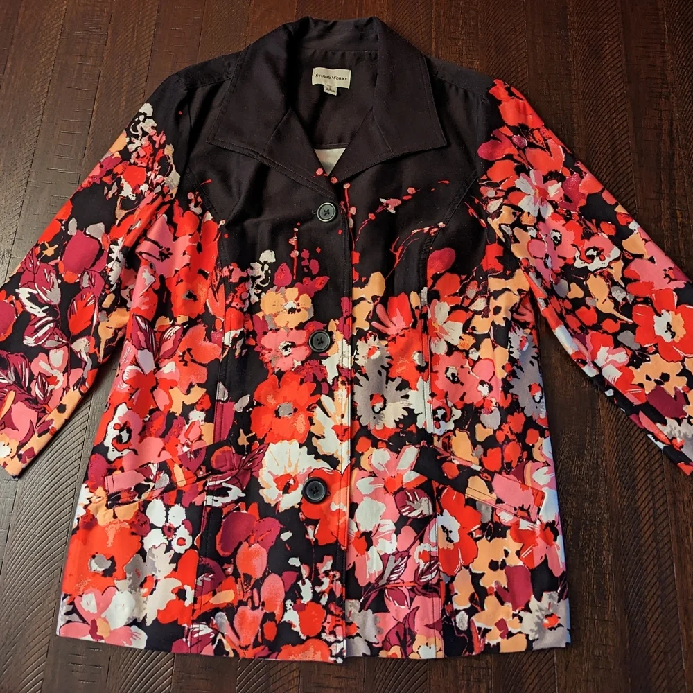 Jacket - Picture 1 of 3